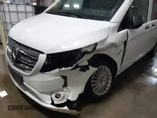 2023 Mercedes-Benz Metris with VIN W1WV0FEY8P4332203, listed as a IAAI auction lot 41510870 with 8,203 mi miles and . Bid and sale history available at DreamBid. Image 6.