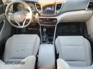 2016 Hyundai Tucson SE z VIN KM8J33A43GU093173, wystawiony jako Copart lot #41459245 z przebiegiem 120 991 mil mil oraz Szkoda całkowita • Salvage title. Historia ofert i sprzedaży dostępna na DreamBid. Obrazek 8.