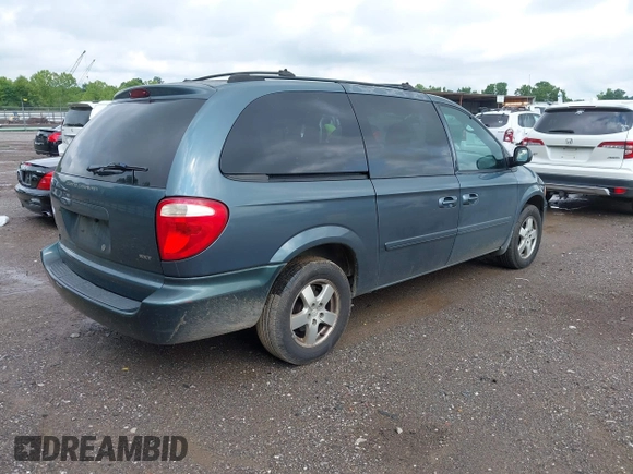 2005 Dodge Caravan SXT with VIN 2D4GP44LX5R159260, listed as a IAAI auction lot 42446336 with 175,917 mi miles and . Bid and sale history available at DreamBid. Image 4.