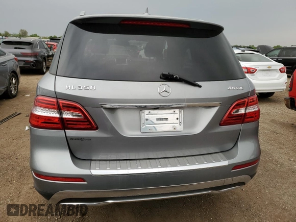 2012 Mercedes-Benz M 350 with VIN 4JGDA5HBXCA010983, listed as a Copart auction lot 59194555 with 196,667 mi miles and Clean title. Bid and sale history available at DreamBid. Image 6.