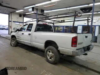 2004 Dodge Ram 3500 SLT with VIN 3D7LU38C74G201628, listed as a Copart auction lot 84041044 with 183,132 mi miles and Salvage Title. Bid and sale history available at carsss.com. Image 2.