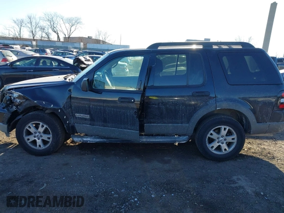 2006 Ford Explorer XLT with VIN 1FMEU73896ZA09638, listed as a IAAI auction lot 41452293 with 174,980 mi miles and . Bid and sale history available at DreamBid. Image 15.