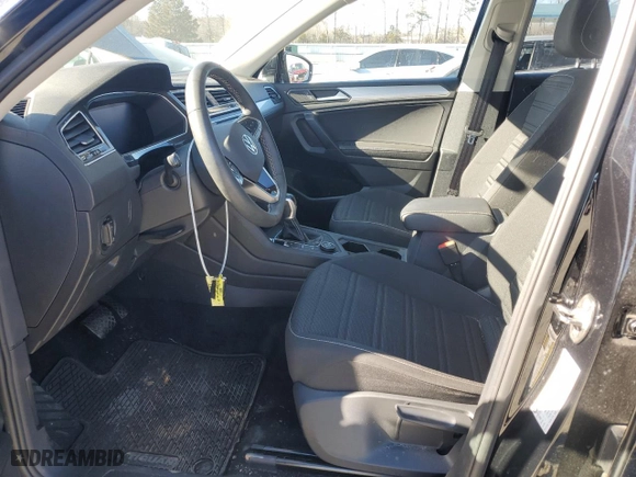 2022 Volkswagen Tiguan S with VIN 3VV0B7AX7NM131799, listed as a Copart auction lot 89340755 with 22,598 mi miles and Salvage Title. Bid and sale history available at carsss.com. Image 7.