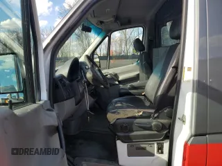 2013 Freightliner Sprinter with VIN WDYPE7CC4D5774571, listed as a Copart auction lot 50172995 with 151,533 mi miles and Clean Title. Bid and sale history available at DreamBid. Image 7.