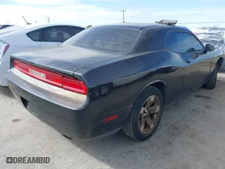 2011 Dodge Challenger with VIN 2B3CJ4DG9BH543159, listed as a IAAI auction lot 41850958 with 209,422 mi miles. Bid and sale history available at carsss.com. Image 4.