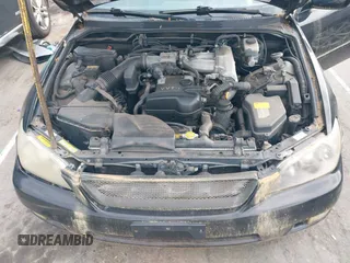 2002 Lexus IS 300/350 z VIN JTHBD192X20039560, wystawiony jako IAAI lot #42311676 z przebiegiem 198 164 mil mil oraz . Historia ofert i sprzedaży dostępna na DreamBid. Obrazek 10.