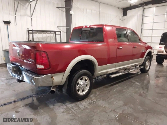 2011 Dodge Ram 2500 SLT with VIN 3D7UT2HL4BG557274, listed as a IAAI auction lot 41429360 with 261,453 mi miles. Bid and sale history available at carsss.com. Image 4.