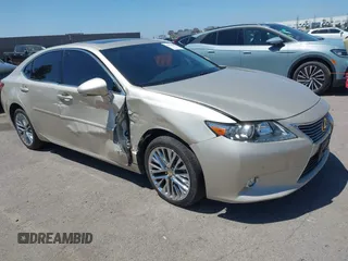 2014 Lexus ES 330 z VIN JTHBK1GG1E2099479, wystawiony jako IAAI lot #42078998 z przebiegiem 85 355 mil mil oraz . Historia ofert i sprzedaży dostępna na DreamBid. Obrazek 1.