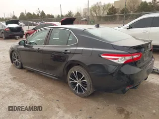 2019 Toyota Camry LE z VIN 4T1B11HK6KU805252, wystawiony jako IAAI lot #41787833 z przebiegiem 85 196 mil mil oraz . Historia ofert i sprzedaży dostępna na DreamBid. Obrazek 15.