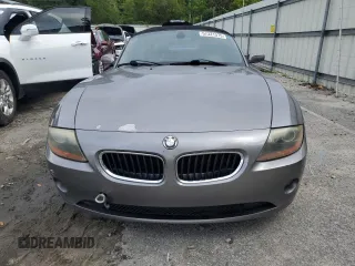 2003 BMW Z4 2.5i z VIN 4USBT334X3LR63288, wystawiony jako Copart lot #57321375 z przebiegiem 182 069 mil mil oraz Tytuł czysty. Historia ofert i sprzedaży dostępna na DreamBid. Obrazek 5.