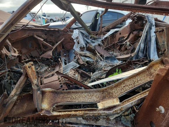 1971 Chevrolet Caprice z VIN 164671Y134698, wystawiony jako Copart lot #62913795 z przebiegiem Nie podano mil oraz Nie do naprawy • Non repairable. Historia ofert i sprzedaży dostępna na DreamBid. Obrazek 7.