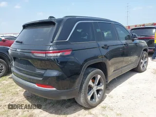 2023 Jeep Grand Cherokee Limited с VIN 1C4RJHBG7PC529001, выставлен на аукционе IAAI как лот 41921793 с пробегом Не указан миль и . История ставок и продаж доступна на DreamBid. Изображение 4.
