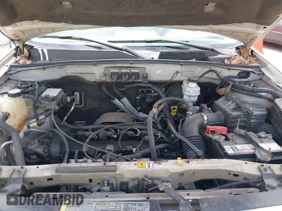 2008 Ford Escape XLS с VIN 1FMCU02Z78KC32703, выставлен на аукционе IAAI как лот 41998928 с пробегом 212 746 миль миль и . История ставок и продаж доступна на DreamBid. Изображение 10.