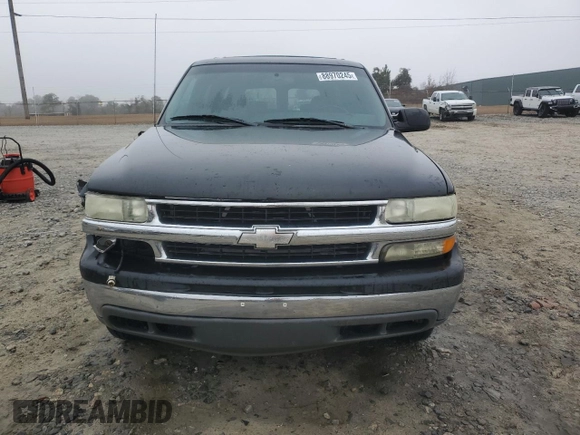 2002 Chevrolet Suburban LS with VIN 3GNEC16Z42G343960, listed as a Copart auction lot 88970245 with 284,632 mi miles and Salvage Title. Bid and sale history available at carsss.com. Image 5.