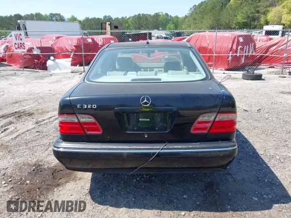 2000 Mercedes-Benz E 320 with VIN WDBJF65J2YB105399, listed as a IAAI auction lot 42076107 with 277,701 mi miles and . Bid and sale history available at DreamBid. Image 16.