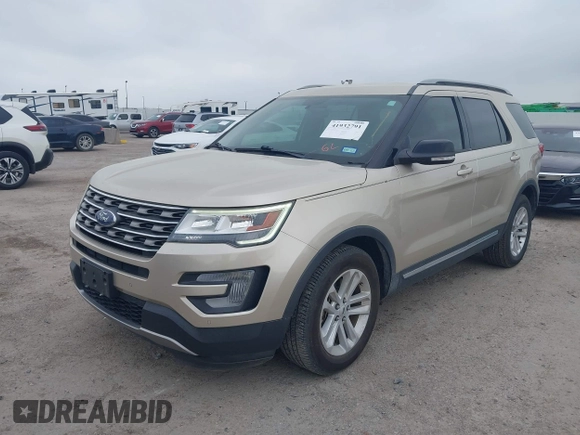 2017 Ford Explorer XLT with VIN 1FM5K7D85HGC13162, listed as a IAAI auction lot 41932791 with 72,030 mi miles and . Bid and sale history available at DreamBid. Image 17.