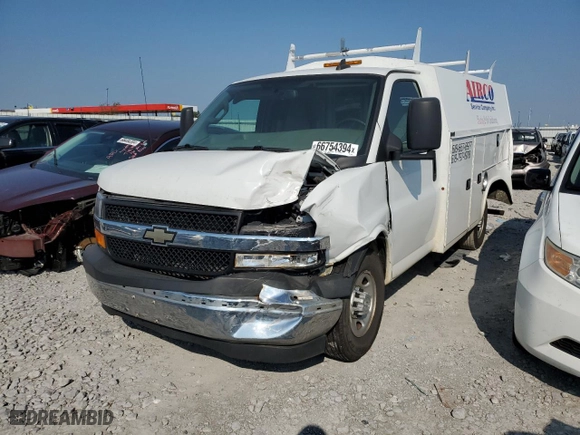 2019 Chevrolet Express Commercial Cutaway with VIN 1GB0GRFG4K1196465, listed as a Copart auction lot 66754394 with NaN miles and Salvage Title. Bid and sale history available at carsss.com. Image 1.