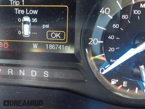 2017 Ford Explorer z VIN 1FM5K7B83HGD12002, wystawiony jako IAAI lot #42475905 z przebiegiem 186 741 mil mil oraz . Historia ofert i sprzedaży dostępna na DreamBid. Obrazek 16.