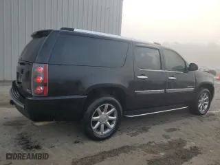 2008 GMC Yukon XL Denali with VIN 1GKFK66868J151763, listed as a Copart auction lot 60243464 with 214,836 mi miles and Salvage Title. Bid and sale history available at carsss.com. Image 3.