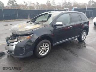 2013 Ford Edge SE with VIN 2FMDK3GC0DBB34908, listed as a IAAI auction lot 41131575 with 136,775 mi miles. Bid and sale history available at carsss.com. Image 2.