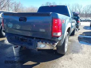 2007 GMC Sierra 1500 SLT z VIN 2GTEK133X71616220, wystawiony jako IAAI lot #41669281 z przebiegiem 269 626 mil mil oraz . Historia ofert i sprzedaży dostępna na DreamBid. Obrazek 18.