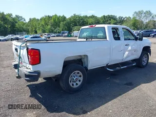 2012 Chevrolet Silverado 3500HD with VIN 1GB2CZCG4CZ113273, listed as a IAAI auction lot 40107404 with 258,322 mi miles and . Bid and sale history available at DreamBid. Image 4.