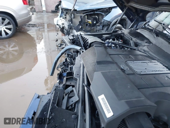 2020 Land Rover Range Rover Autobiography с VIN SALGV5SE5LA401539, выставлен на аукционе IAAI как лот 41394368 с пробегом 35 631 миль миль и . История ставок и продаж доступна на DreamBid. Изображение 20.