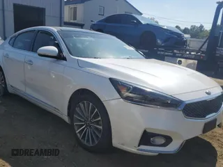 2018 Kia Cadenza Premium with VIN KNALC4J18J5123856, listed as a Copart auction lot 69343954 with 47,483 mi miles and . Bid and sale history available at DreamBid. Image 4.