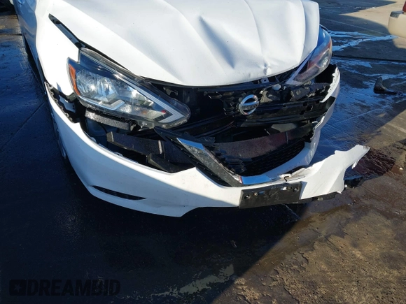 2016 Nissan Sentra SV with VIN 3N1AB7AP4GY269432, listed as a IAAI auction lot 41816596 with 108,600 mi miles and . Bid and sale history available at DreamBid. Image 6.