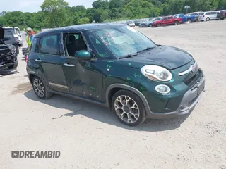 2014 FIAT 500L Trekking z VIN ZFBCFADH3EZ017317, wystawiony jako IAAI lot #42450476 z przebiegiem 116 067 mil mil oraz . Historia ofert i sprzedaży dostępna na DreamBid. Obrazek 1.