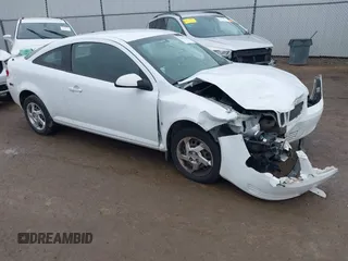 2008 Pontiac G5 with VIN 1G2AL18F487317104, listed as a IAAI auction lot 41434133 with 116,721 mi miles. Bid and sale history available at carsss.com. Image 1.