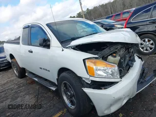 2013 Nissan Titan SE with VIN 1N6BA0CH5DN312683, listed as a IAAI auction lot 41209442 with 83,976 mi miles. Bid and sale history available at carsss.com. Image 1.