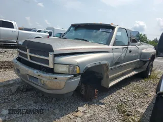1998 Dodge 3500 z VIN 1B7MF3365WJ176272, wystawiony jako Copart lot #60556605 z przebiegiem Nie podano mil oraz Szkoda całkowita • Salvage title. Historia ofert i sprzedaży dostępna na DreamBid. Obrazek 1.