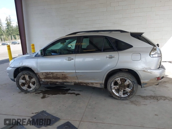2008 Lexus RX with VIN 2T2HK31U18C063752, listed as a IAAI auction lot 41986621 with 197,541 mi miles. Bid and sale history available at carsss.com. Image 14.