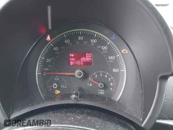2006 Volkswagen Beetle with VIN 3VWSF31Y16M318144, listed as a IAAI auction lot 41554903 with 126,984 mi miles and . Bid and sale history available at DreamBid. Image 7.