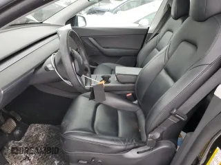 2021 Tesla Model Y Long Range z VIN 5YJYGDEE6MF089008, wystawiony jako Copart lot #45304715 z przebiegiem 140 761 mil mil oraz Szkoda całkowita • Salvage title. Historia ofert i sprzedaży dostępna na DreamBid. Obrazek 7.