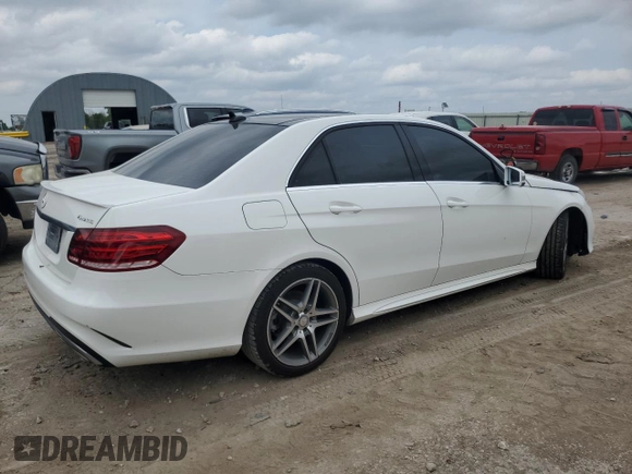 2014 Mercedes-Benz E 350 Luxury with VIN WDDHF8JB9EB042846, listed as a Copart auction lot 59943385 with 124,002 mi miles and Salvage title. Bid and sale history available at DreamBid. Image 3.
