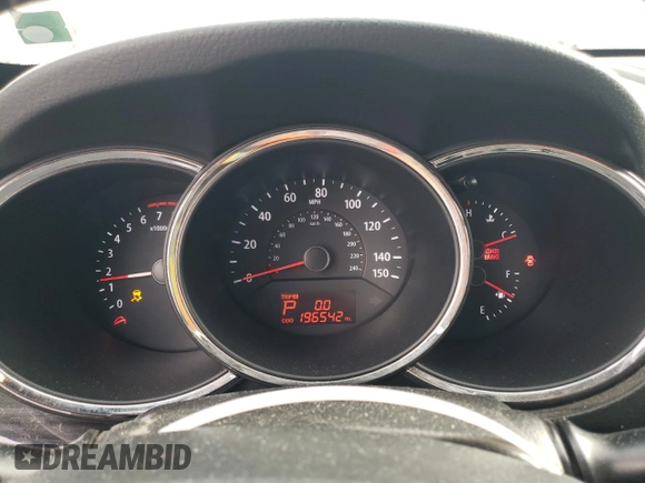 2013 Kia Sorento EX с VIN 5XYKU4A61DG351443, выставлен на аукционе Copart как лот 86988774 с пробегом 196 542 миль миль и Списание • Salvage title. История ставок и продаж доступна на DreamBid. Изображение 9.