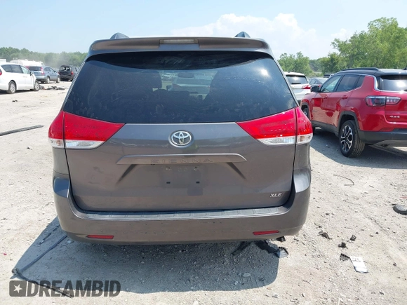 2012 Toyota Sienna XLE AAS with VIN 5TDYK3DCXCS202574, listed as a IAAI auction lot 42714762 with 234,287 mi miles and . Bid and sale history available at DreamBid. Image 17.