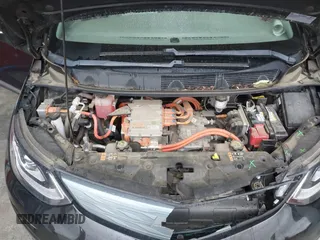 2019 Chevrolet Bolt EV Premier with VIN 1G1FZ6S09K4106306, listed as a IAAI auction lot 41947642 with 90,952 mi miles and . Bid and sale history available at DreamBid. Image 10.