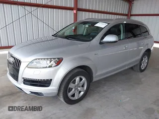 2015 Audi Q7 3.0T Premium with VIN WA1CGAFE9FD026724, listed as a IAAI auction lot 41740073 with 71,505 mi miles. Bid and sale history available at carsss.com. Image 18.
