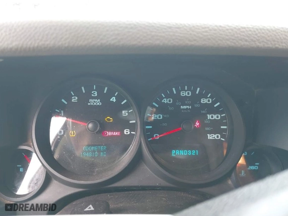 2008 Chevrolet Silverado 1500 Work Truck with VIN 1GCEC19X58Z218168, listed as a IAAI auction lot 41551543 with 194,810 mi miles. Bid and sale history available at carsss.com. Image 7.
