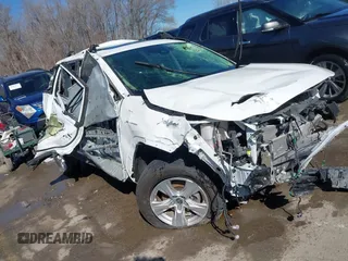 2019 Toyota RAV4 Hybrid XLE with VIN JTMRWRFV0KD033153, listed as a IAAI auction lot 41640540 with 42,740 mi miles. Bid and sale history available at carsss.com. Image 1.