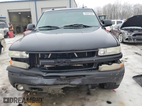 2005 Chevrolet Suburban Z71 with VIN 3GNFK16Z95G243171, listed as a Copart auction lot 43341255 with 273,083 mi miles and Clean Title. Bid and sale history available at carsss.com. Image 5.