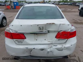 2015 Honda Accord Sedan Sport with VIN 1HGCR2F50FA109497, listed as a IAAI auction lot 41902756 with 172,185 mi miles. Bid and sale history available at carsss.com. Image 16.