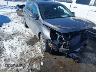 2018 Hyundai Elantra с VIN KMHH35LE1JU042584, выставлен на аукционе IAAI как лот 41639939 с пробегом 36 435 миль миль и . История ставок и продаж доступна на DreamBid. Изображение 1.