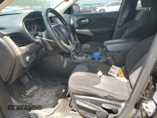 2018 Jeep Cherokee Latitude с VIN 1C4PJLCX2JD513234, выставлен на аукционе Copart как лот 57667115 с пробегом 137 284 миль миль и Списание • Salvage title. История ставок и продаж доступна на DreamBid. Изображение 7.