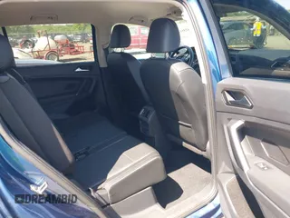 2018 Volkswagen Tiguan SEL with VIN 3VV2B7AX9JM143441, listed as a IAAI auction lot 42351115 with 160,646 mi miles and . Bid and sale history available at DreamBid. Image 8.