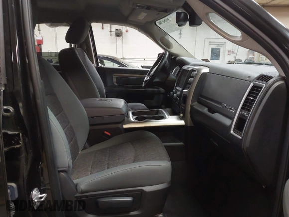 2018 Ram 1500 Big Horn with VIN 1C6RR7LG0JS352281, listed as a IAAI auction lot 39980706 with 56,822 mi miles. Bid and sale history available at carsss.com. Image 5.