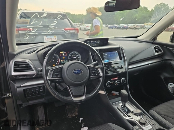 2023 Subaru Forester Premium z VIN JF2SKAEC6PH468002, wystawiony jako IAAI lot #42547222 z przebiegiem 73 121 mil mil oraz . Historia ofert i sprzedaży dostępna na DreamBid. Obrazek 43.